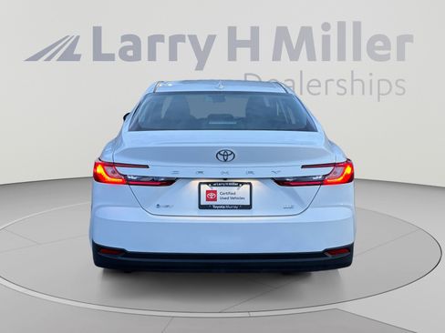 Used 2026 Toyota Camry LE FWD image 4