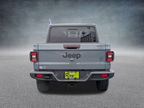 New 2026 Jeep Gladiator Sport AWD/4WD image 5