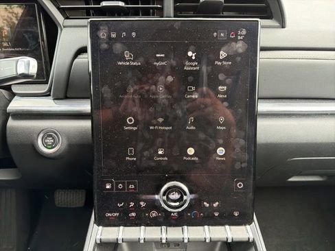 Used 2025 GMC Terrain Elevation image 27