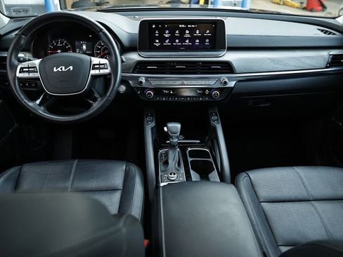 Used 2022 Kia Telluride EX w/ EX Premium Package image 26