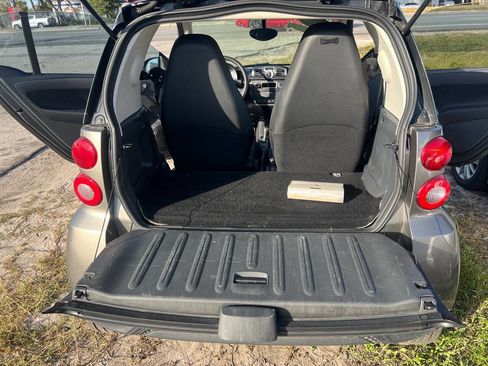 Used 2013 smart fortwo passion image 11