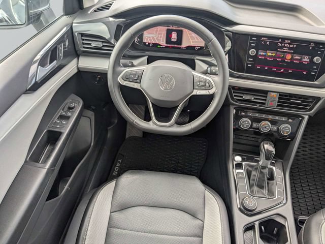 Used 2022 Volkswagen Taos SEL AWD/4WD image 15