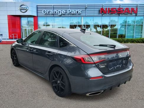 Used 2023 Honda Civic Sport Touring image 3