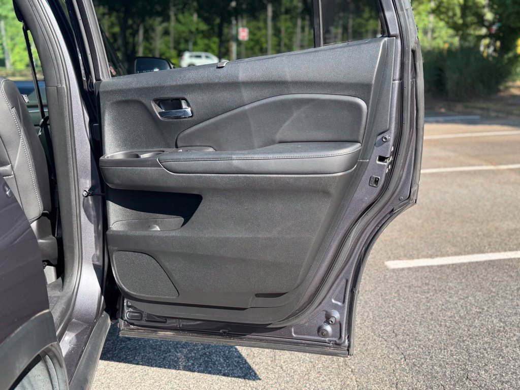 Used 2021 Honda Passport EX-L image 17