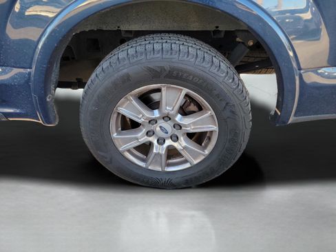 Used 2016 Ford F150 Lariat image 31