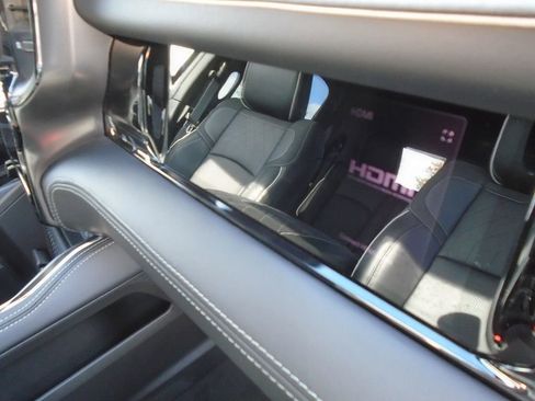 New 2025 RAM 2500 Limited image 18