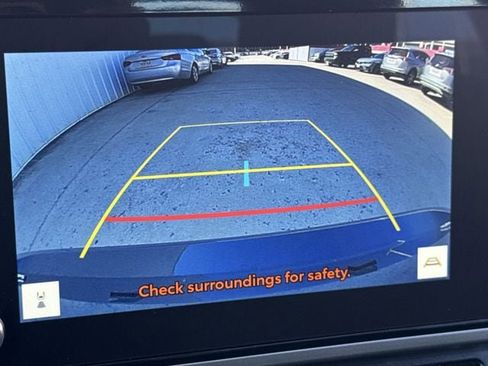 Used 2025 Toyota Camry LE image 18