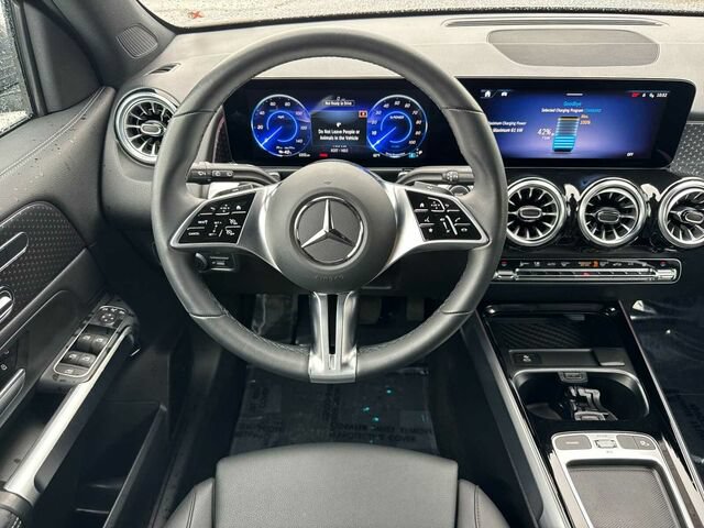 Certified 2024 Mercedes-Benz EQB 250+ image 16