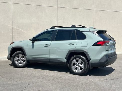 Used 2022 Toyota RAV4 XLE w/ Convenience Package AWD/4WD image 6