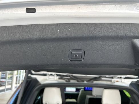 Used 2025 Cadillac Escalade Sport Platinum AWD/4WD image 53