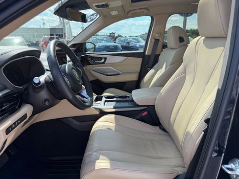 Used 2025 Acura MDX w/ Technology Package image 15