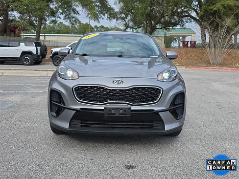 Used 2022 Kia Sportage LX image 10