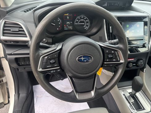 Used 2019 Subaru Forester AWD/4WD image 18