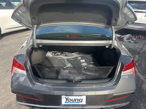 New 2026 Hyundai Elantra SEL Sport image 27