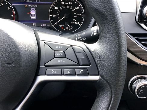 Certified 2023 Nissan Altima 2.5 SV FWD image 23