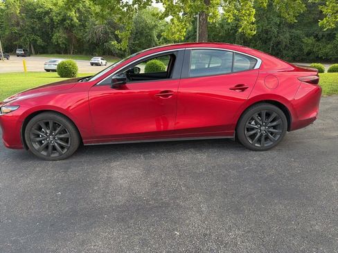 Used 2025 MAZDA MAZDA3 s FWD image 4