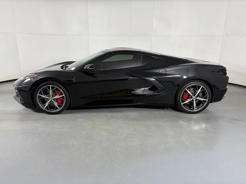 Certified 2023 Chevrolet Corvette Stingray Coupe w/ 1LT RWD image 6