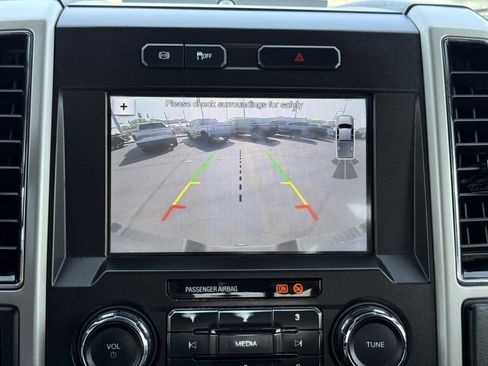 Used 2019 Ford F250 Lariat image 27