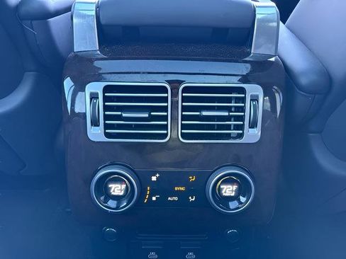 Used 2022 Land Rover Range Rover P525 Westminster Edition image 31