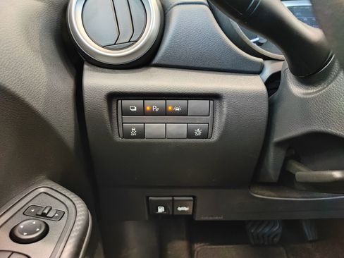 New 2025 Nissan Versa S w/ Trunk Package image 15