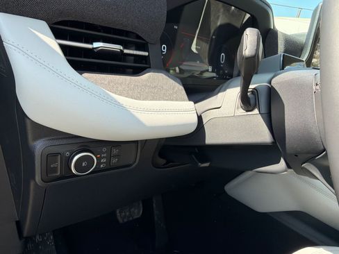 New 2026 Ford Explorer Platinum w/ LUX Leather Package image 35