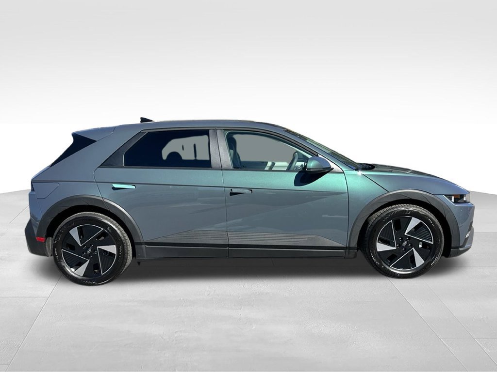New 2026 Hyundai Ioniq 5 SEL AWD/4WD image 8