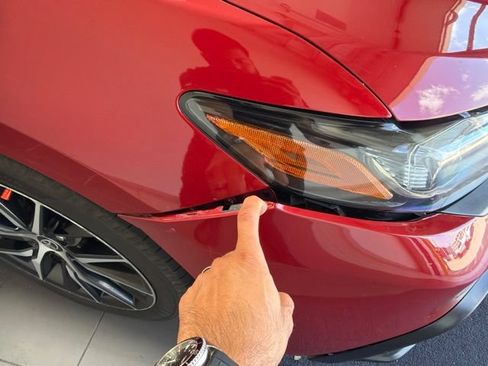 Used 2021 Toyota Camry SE FWD image 6