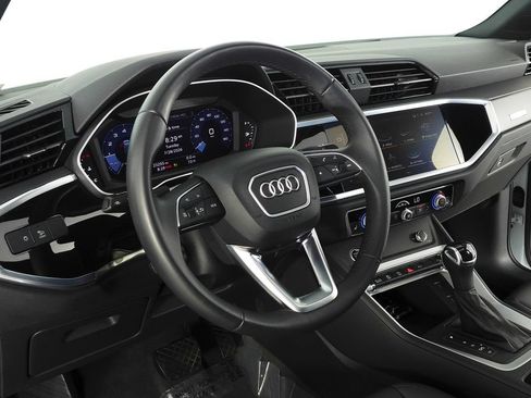 Used 2023 Audi Q3 2.0T Premium AWD/4WD image 31