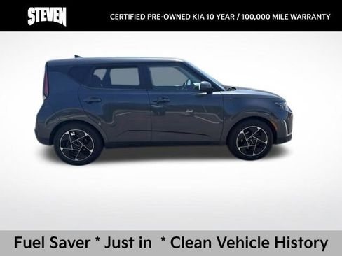 Certified 2023 Kia Soul EX FWD image 3