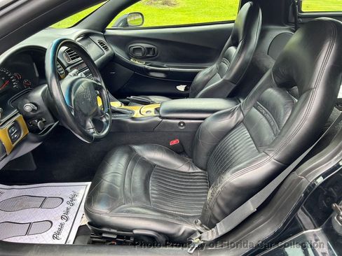 Used 1998 Chevrolet Corvette Coupe w/ Roof Pkg RWD image 36