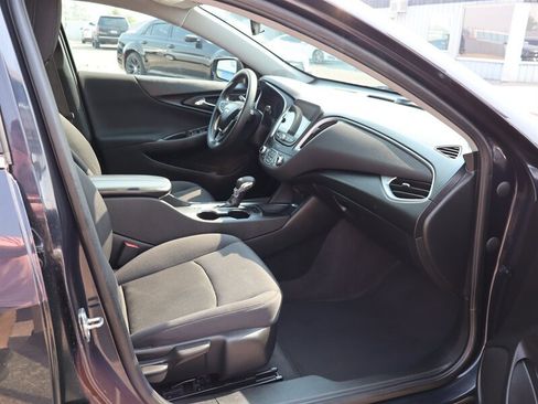 Used 2023 Chevrolet Malibu LT FWD image 6