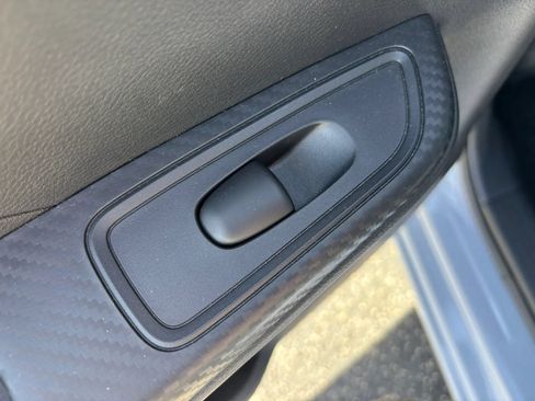 Used 2025 Nissan Versa SV w/ Trunk Package FWD image 47