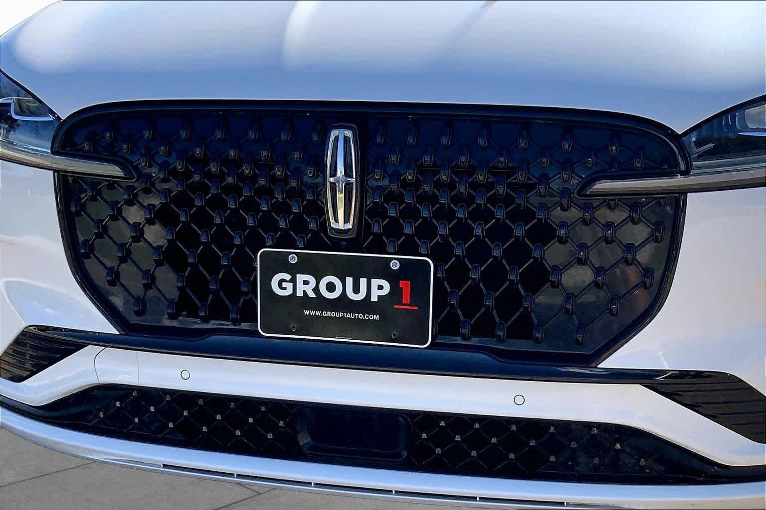 Used 2025 Lincoln Aviator Reserve w/ Equipment Group 201A AWD/4WD image 30
