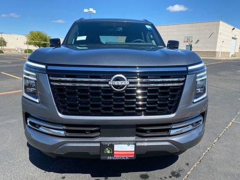 New 2026 Nissan Armada SL w/ Captain's Chari Seat Package image 9