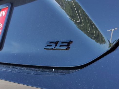 New 2026 Toyota Camry SE FWD image 7