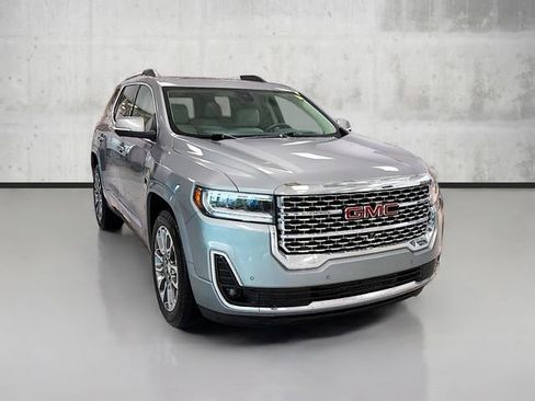 Certified 2023 GMC Acadia Denali w/ Denali Ultimate Package image 3