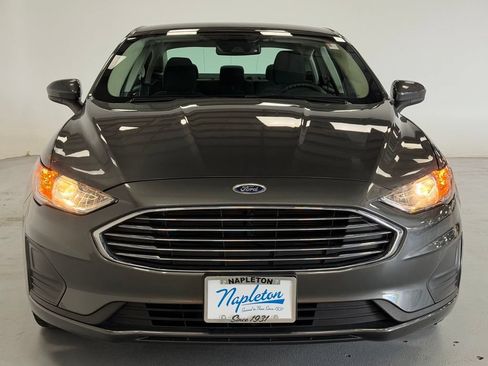 Used 2019 Ford Fusion SE FWD image 7