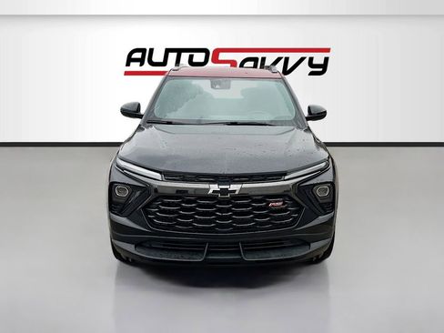 Used 2025 Chevrolet TrailBlazer RS w/ Convenience Package image 2
