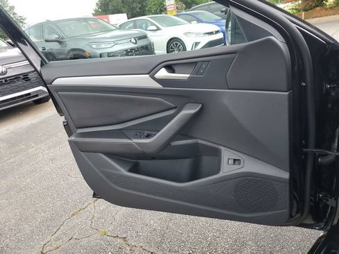 Used 2026 Volkswagen Jetta S FWD image 19