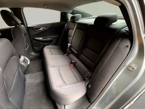 Used 2023 Chevrolet Malibu LT FWD image 21