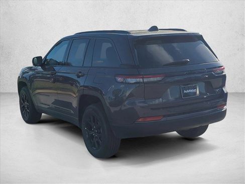New 2026 Jeep Grand Cherokee Altitude RWD image 9