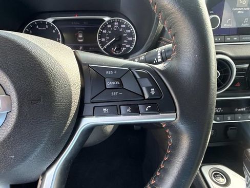 Used 2023 Nissan Sentra SR w/ Midnight Edition Package FWD image 30