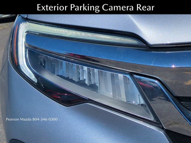 Used 2022 Honda Pilot Touring image 11