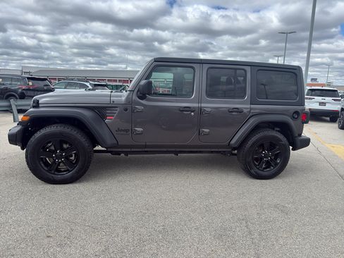 Used 2021 Jeep Wrangler Unlimited Sport AWD/4WD image 6