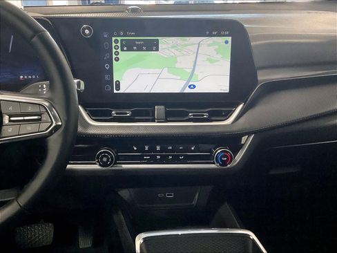 Used 2025 Chevrolet Equinox LT AWD/4WD image 18