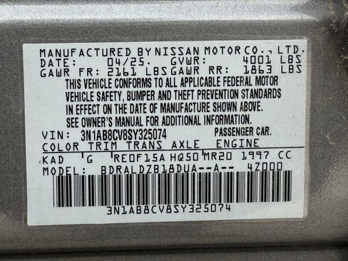 Used 2025 Nissan Sentra SV image 26