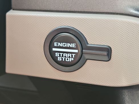 Used 2024 Ford Bronco Wildtrak AWD/4WD image 18