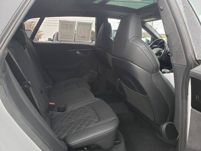 Used 2023 Audi SQ8 Prestige AWD/4WD image 19