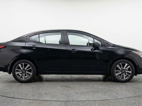Used 2025 Nissan Versa SV FWD image 11