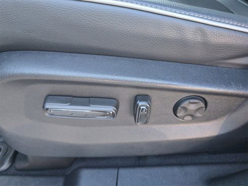 Used 2023 Honda Odyssey Elite image 9